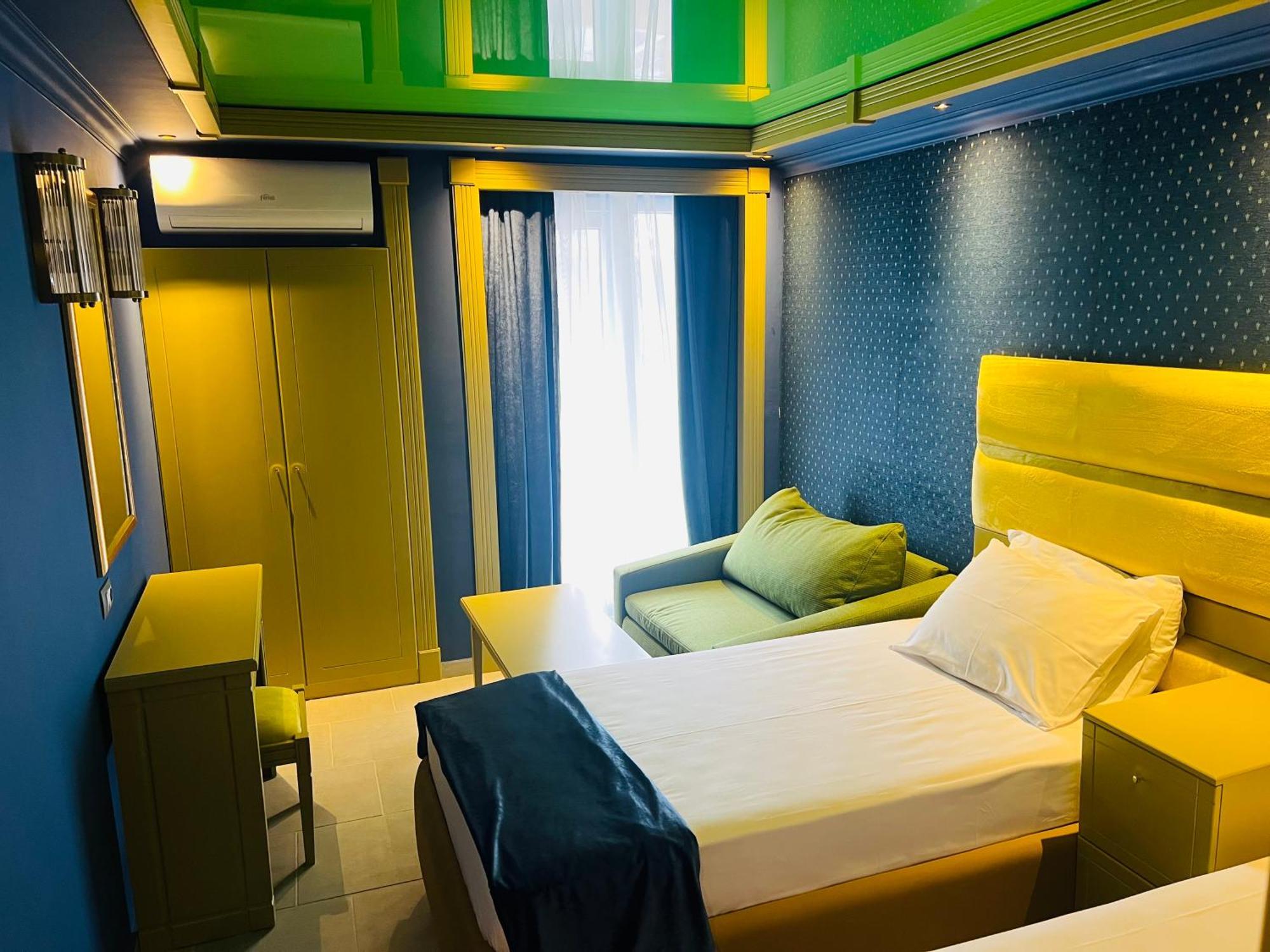 Hotel Craiova By Phoenicia Blue View أوليمبْ المظهر الخارجي الصورة
