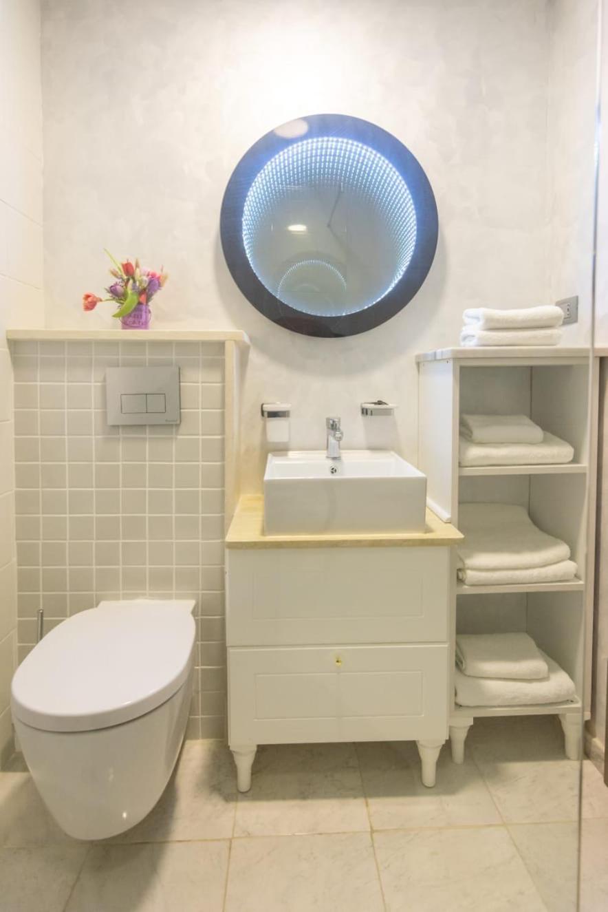 Hotel Craiova By Phoenicia Blue View أوليمبْ المظهر الخارجي الصورة
