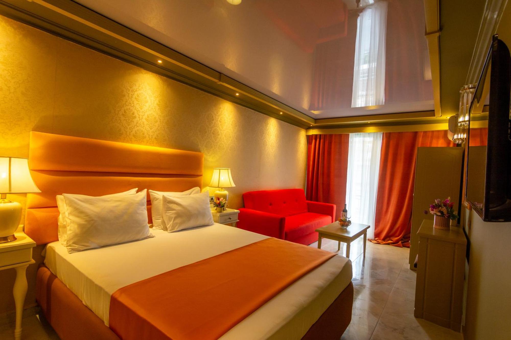Hotel Craiova By Phoenicia Blue View أوليمبْ الغرفة الصورة